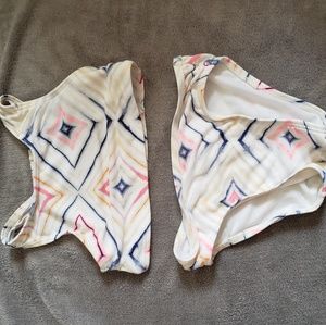 3T Old Navy Swimsuit (Bikini)